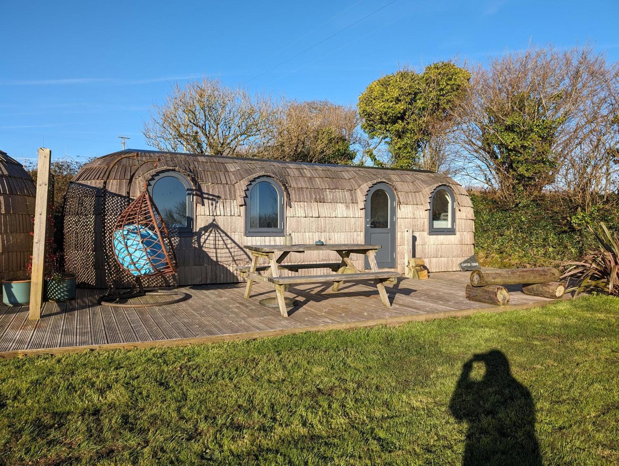فيلا Clotted Cream -Lydcott Glamping, Cornish Sea Views لوي المظهر الخارجي الصورة