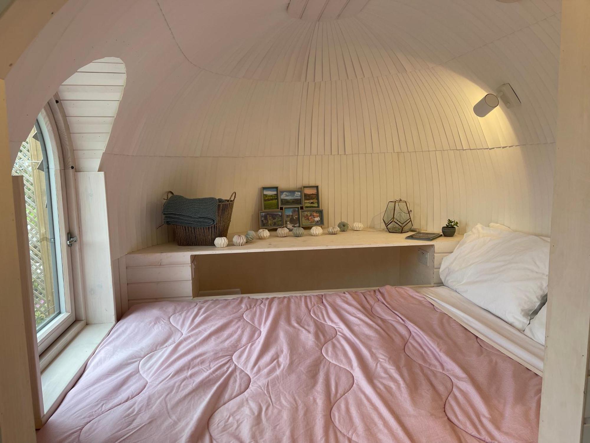 فيلا Clotted Cream -Lydcott Glamping, Cornish Sea Views لوي المظهر الخارجي الصورة